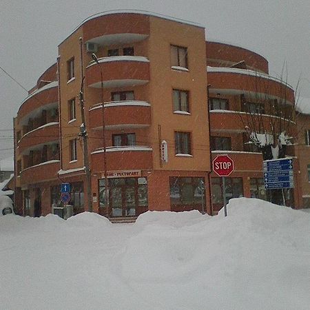 ברקוביצה Gelov Hotel מראה חיצוני תמונה