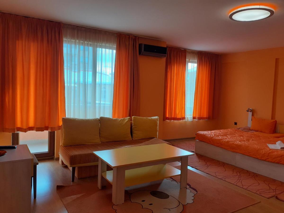 ברקוביצה Gelov Hotel מראה חיצוני תמונה