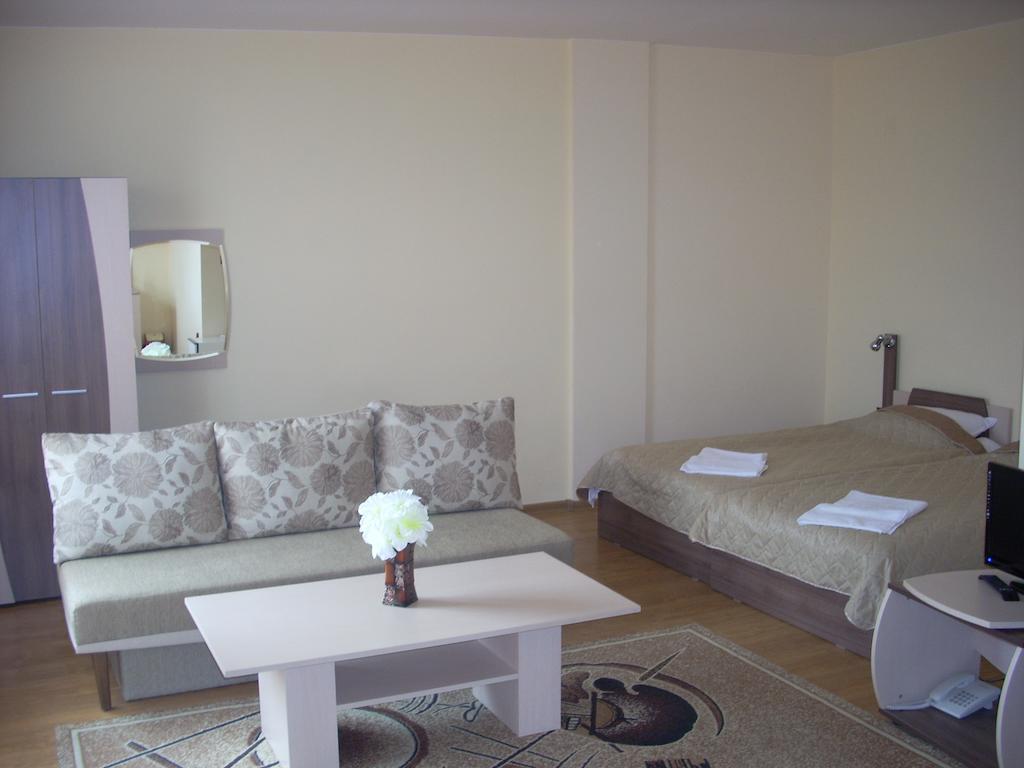 ברקוביצה Gelov Hotel חדר תמונה