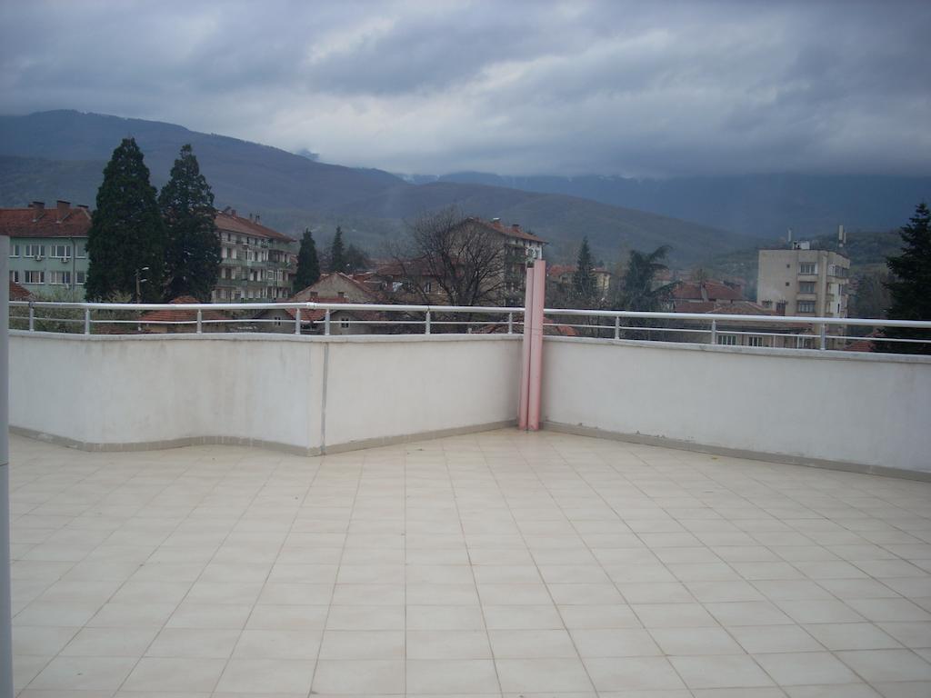ברקוביצה Gelov Hotel מראה חיצוני תמונה