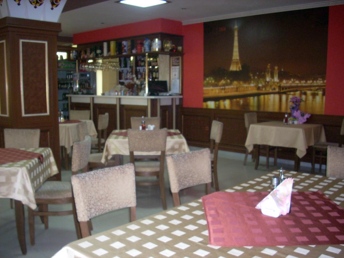 ברקוביצה Gelov Hotel מראה חיצוני תמונה